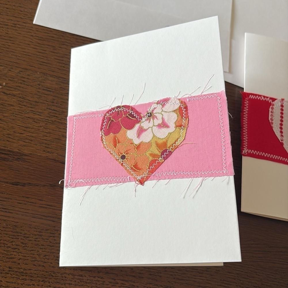 Handmade Valentines Heart Greeting Cards Set of three - Picture 3 of 5